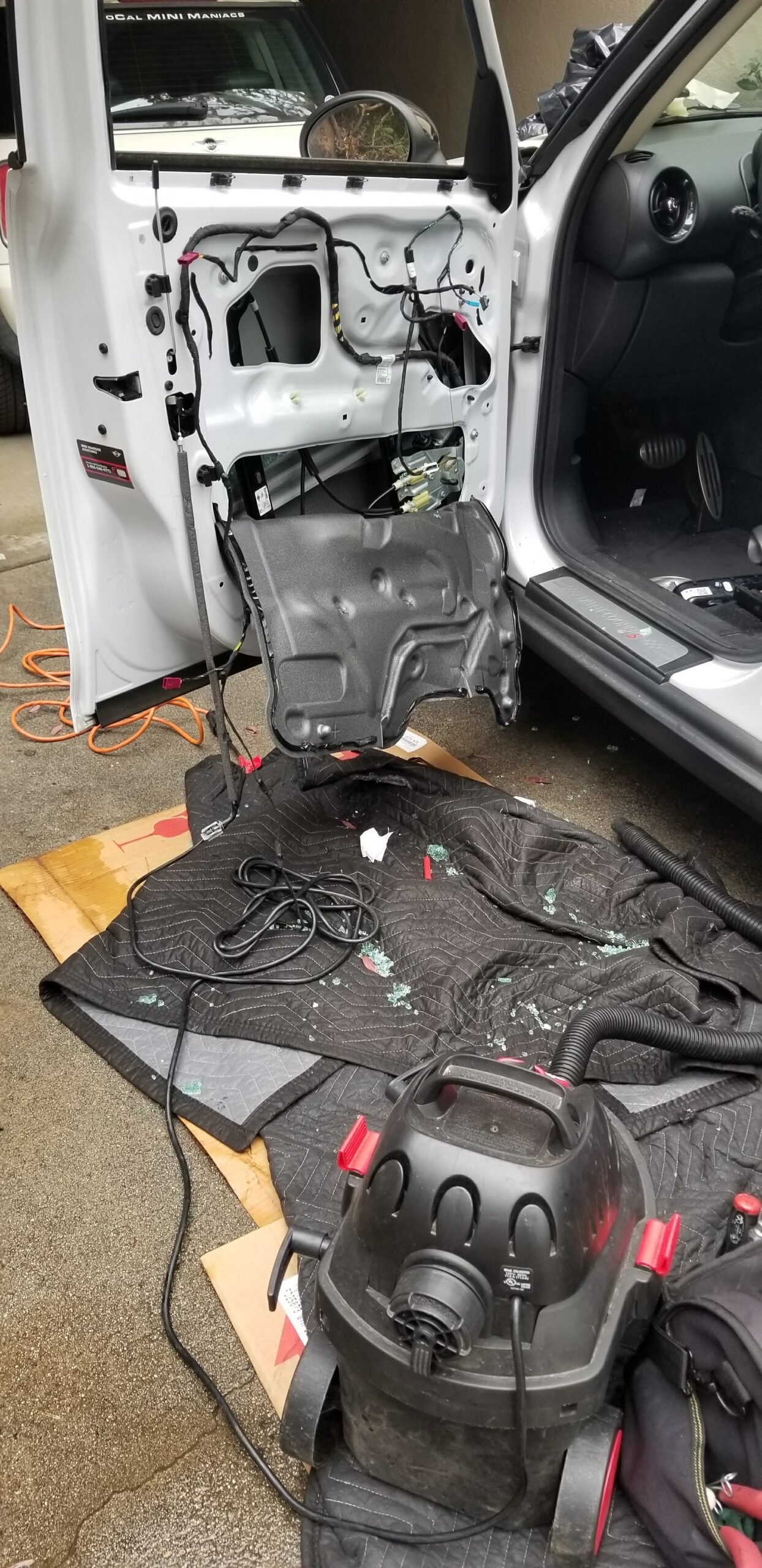 Side window replacement service Moorpark